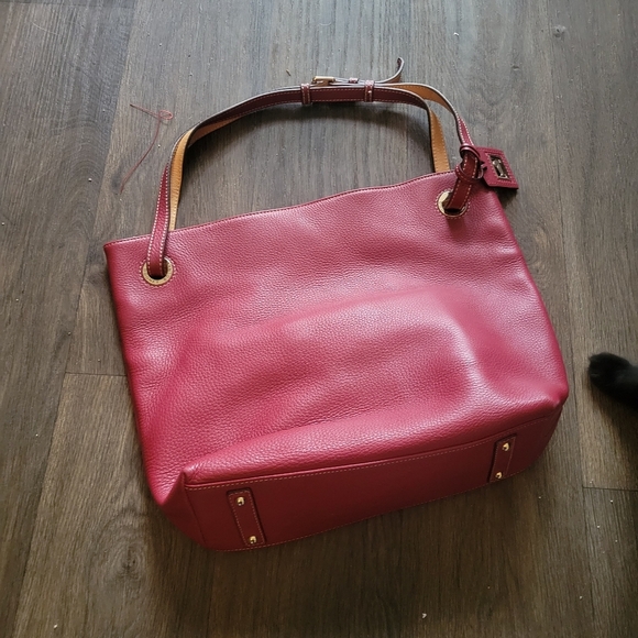 Elegant Red Leather Tote Bag